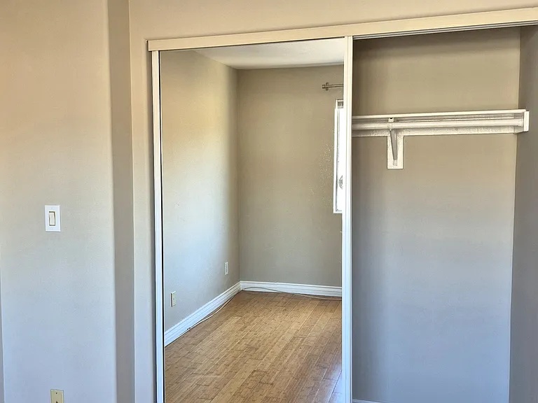 335 S Sierra Madre Blvd — Photo 15