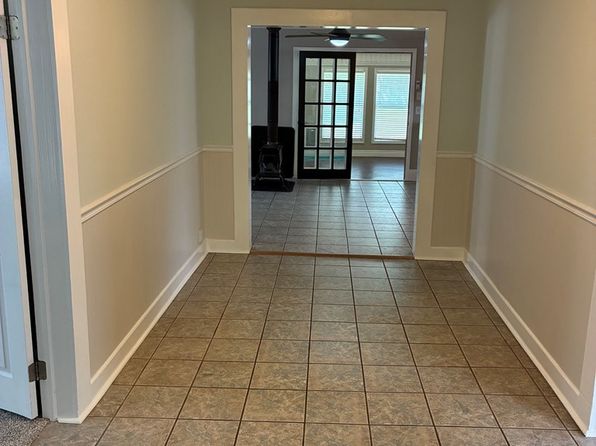 303 Oak St, Ashford, AL 36312