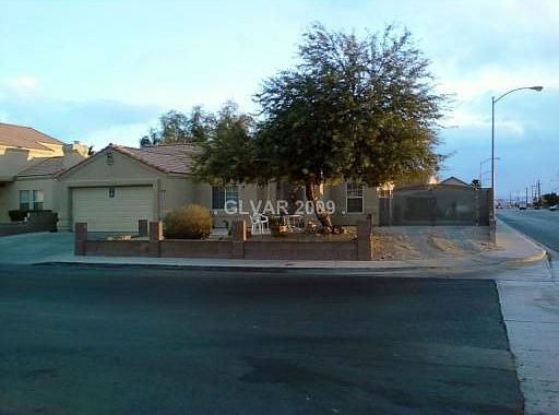 2nd image of 3623 Greenwick Dr