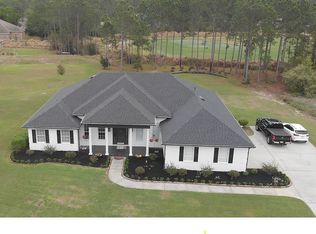 492 Club House Dr E, Freeport, FL 32439