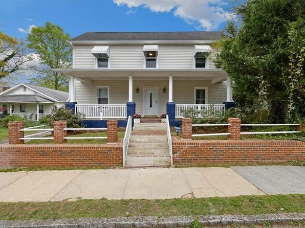 524 SW Washington Ave, Winston Salem, NC 27101