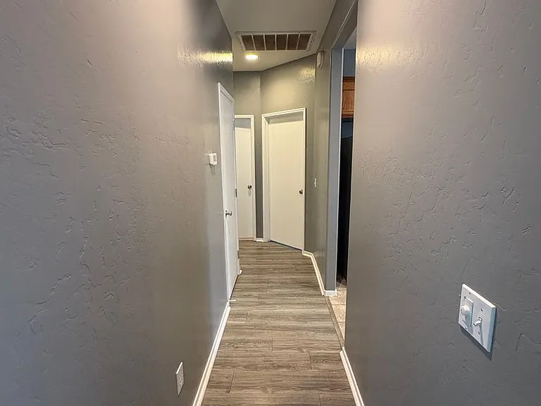 2133 N Denton St — Photo 13