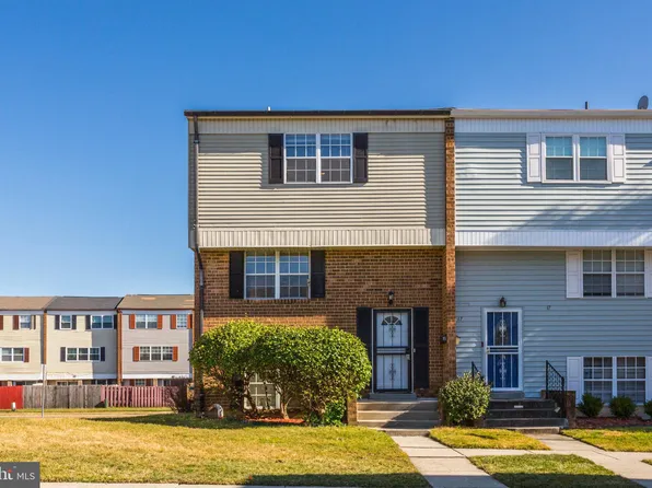 15 Sharrow Ct, Baltimore, MD 21244