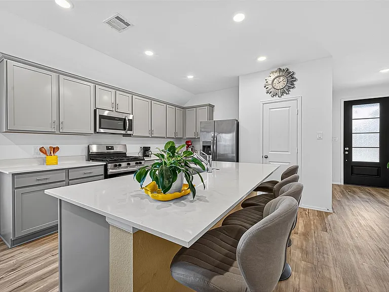 27222 Woodridge Glen Dr — Photo 19