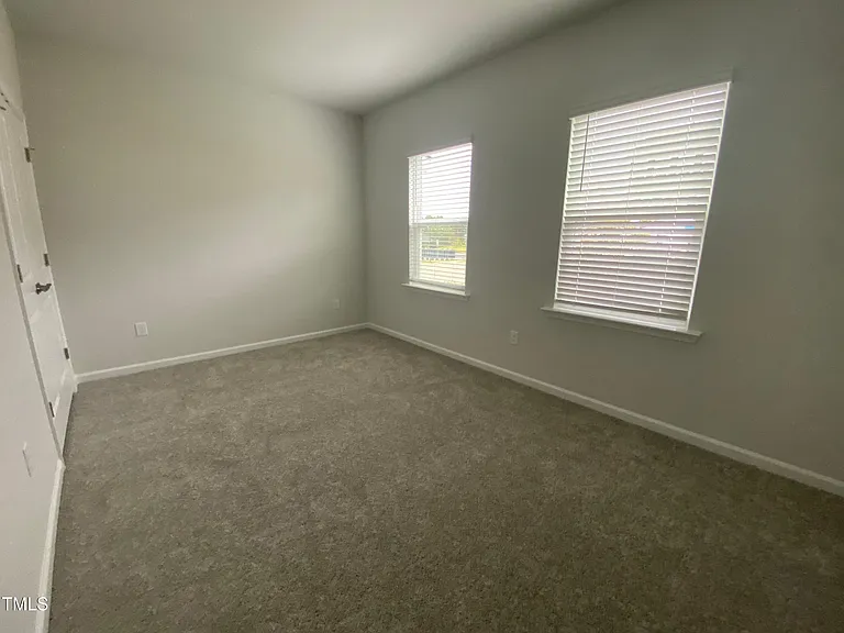 1464 Hasse Ave — Photo 11