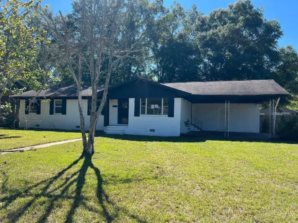 941 Forest Ave, Elba, AL 36323
