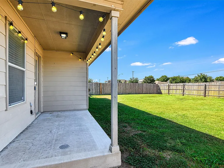 811 Encinita Dr — Photo 21