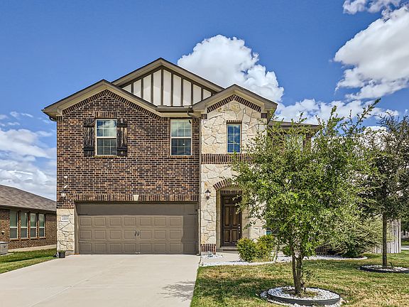 2nd image of 2223 Land Grant Way