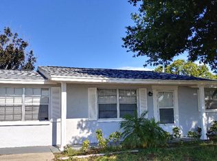 2009 Norfolk Dr, Holiday, FL 34691