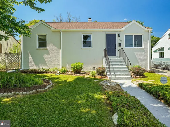1420 Nye St, Capitol Heights, MD 20743