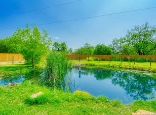 18883 lagloria, Elmendorf, TX 78112