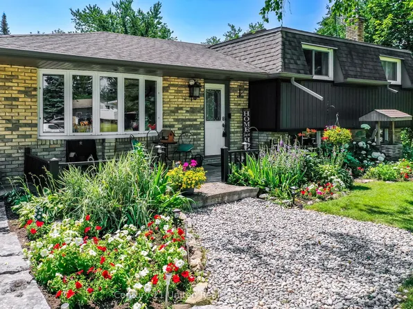 16 Janet Dr, Kawartha Lakes, ON L0B 1K0