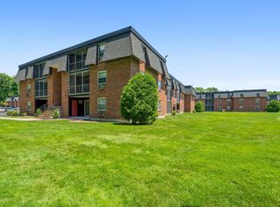20 Brookside Ave #18, Worcester, MA 01602