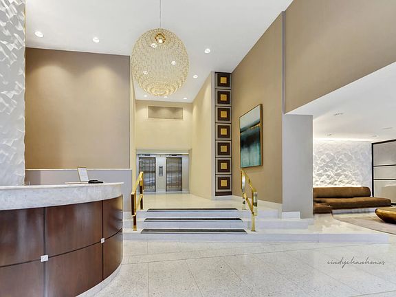 3rd image of 6636 Yellowstone Blvd APT 3E