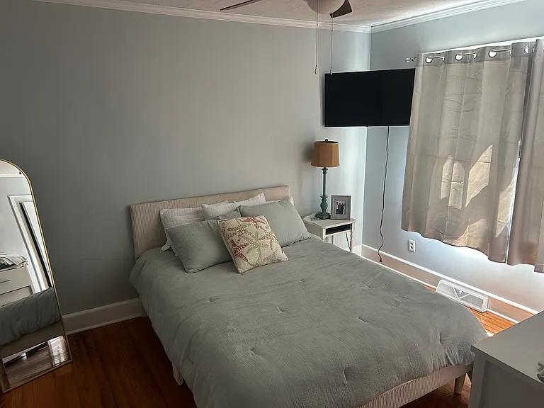 422 Riverland Dr — Photo 11