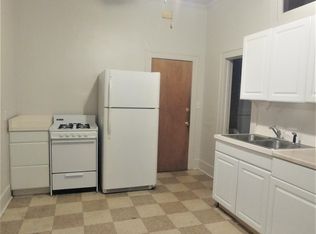 5-7 N Main St #3, Sandwich, IL 60548