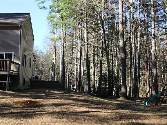 5th image of 999 Old Coldbrook Rd
