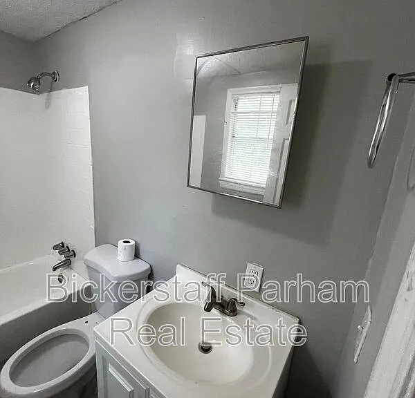 824 Winston Rd #A — Photo 12