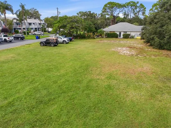 183 BLUE MOON AVENUE LOT 27, LAKE PLACID, FL 33852