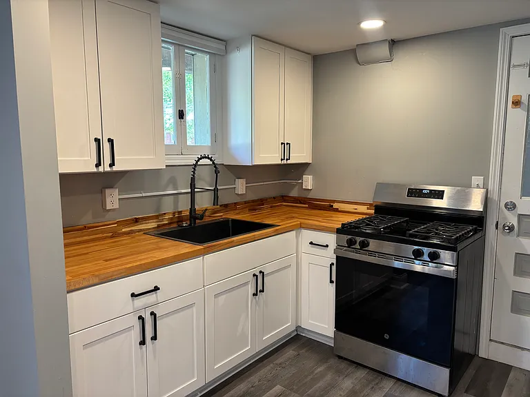 920 E Lincoln Ave #1 — Photo 4