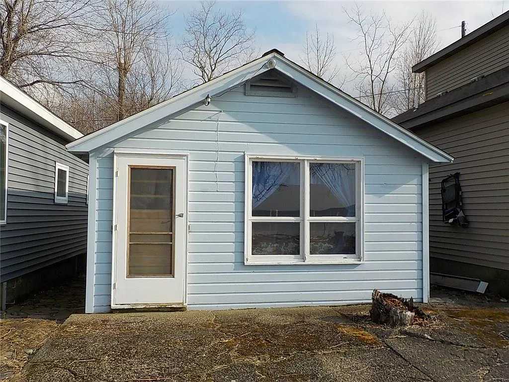 102 Sunset Beach Rd photo 1