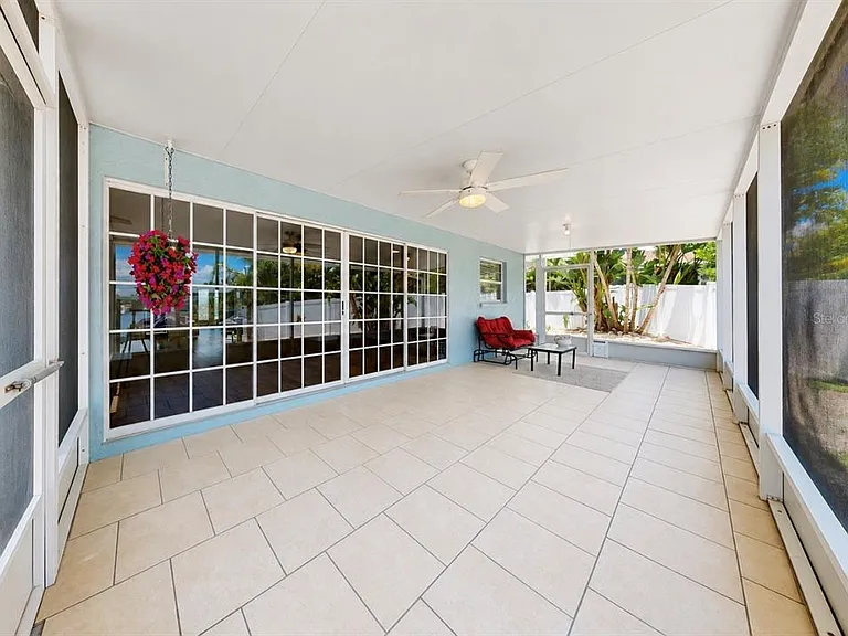 6513 Abaco Dr — Photo 49