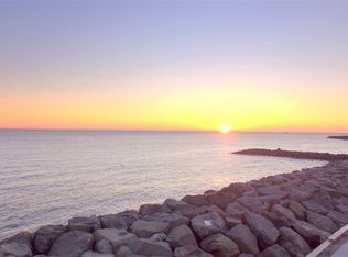 660 1st Ave, Avalon, NJ 08202