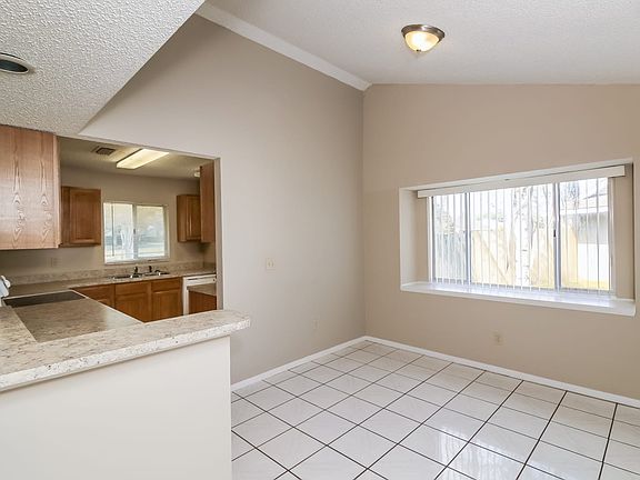 3rd image of 1244 Tuxford Dr