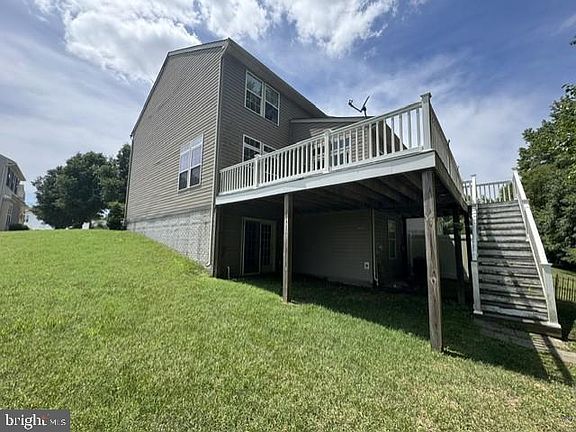 5th image of 431 Stream Valley Ct