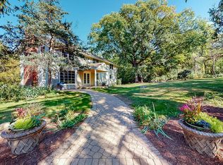 25393 W Scott Rd, Barrington, IL 60010