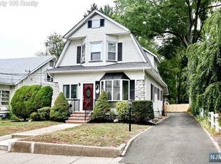 283 Diamond Bridge Ave, Hawthorne, NJ 07506