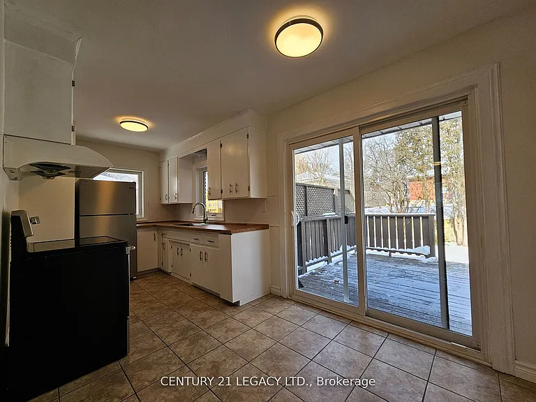 224 River Rd E — Photo 23