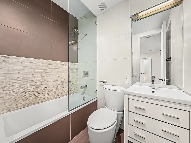 193 Bedford Ave #2C — Photo 8