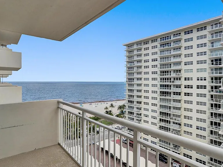 133 N Pompano Beach Blvd #1103 — Photo 12