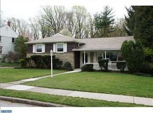 122 Fairhill Rd, Morton, PA 19070