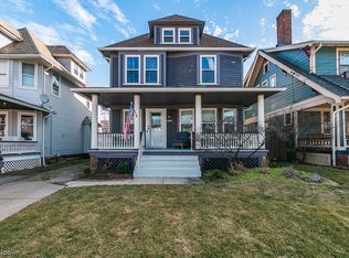 1379 Hall Ave, Lakewood, OH