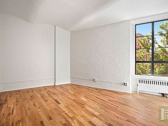 4th image of 720 Greenwich St APT 3A