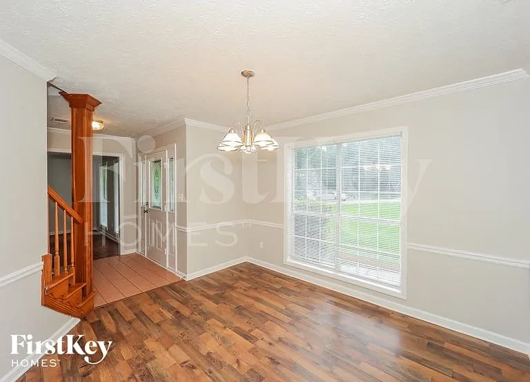 11685 Heritage Dr — Photo 4