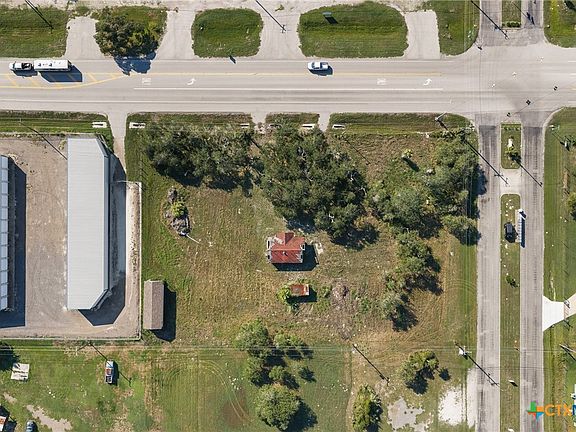 3rd image of 6656-6668 Highway 35 S