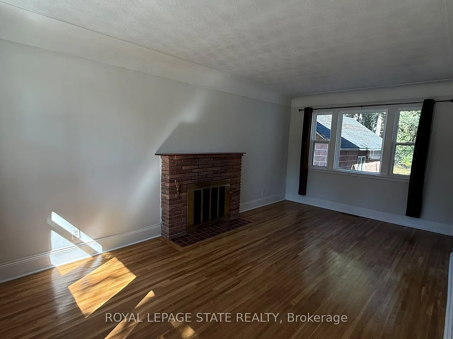 2 bed, $3,250 — Photo 3