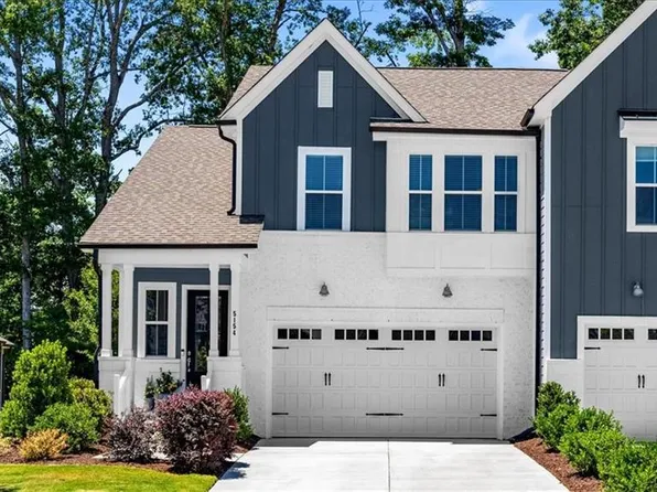 5154 Whaitley Ln, Greensboro, NC 27407