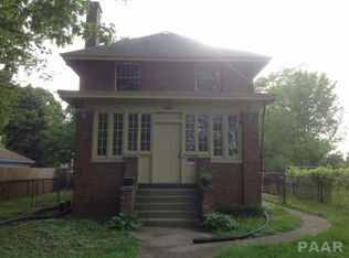 1507 N Sheridan Rd, Peoria, IL 61606