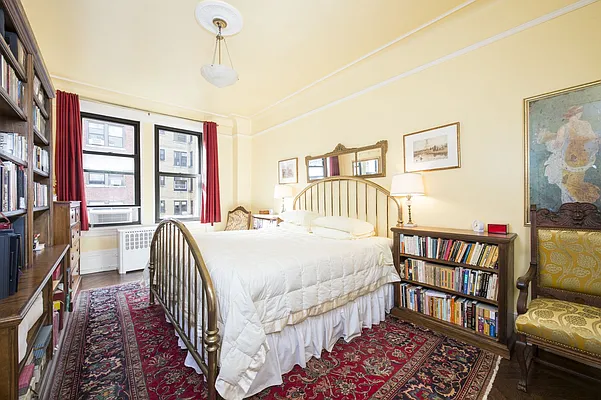 Sold by Compass | media 8