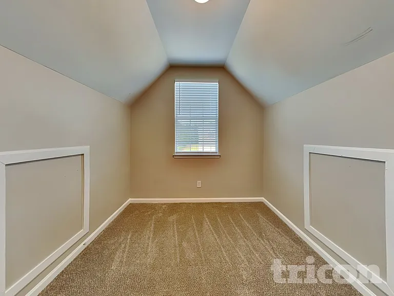 7587 Poplar Falls St — Photo 13