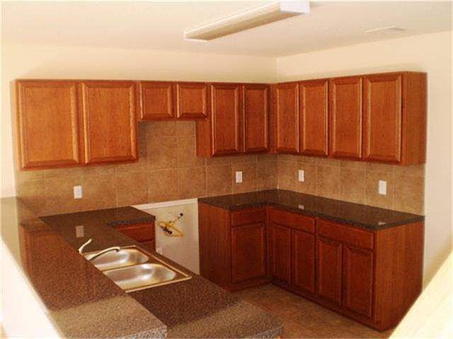 2nd image of 18434 Ranch View Trl