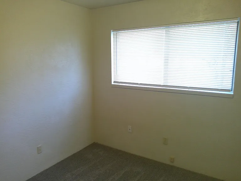 102 Garfield St #21 — Photo 18