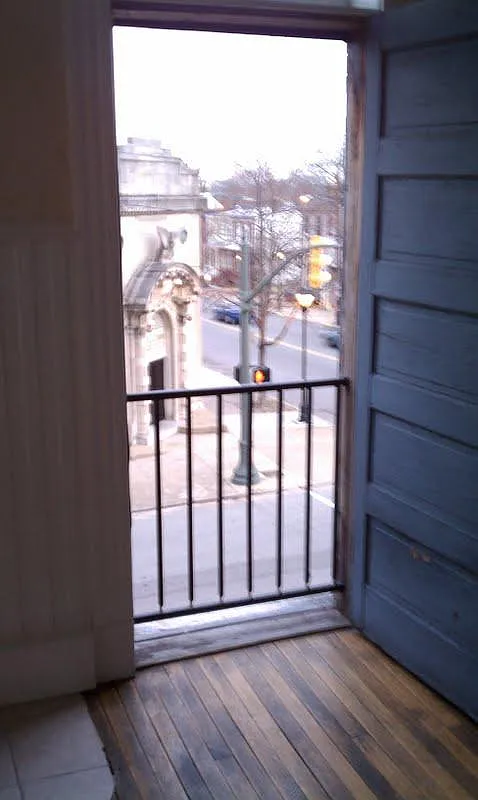 2 bed, 1000 sqft, $1,895 — Photo 4