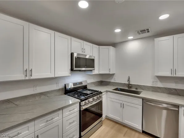 2108 Velvet Hill Ave, Las Vegas, NV 89106