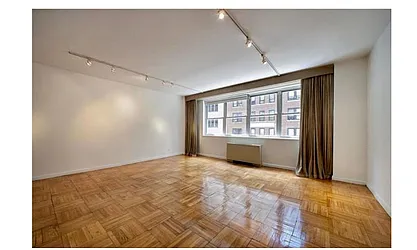 Rented by Bizzarro Agency