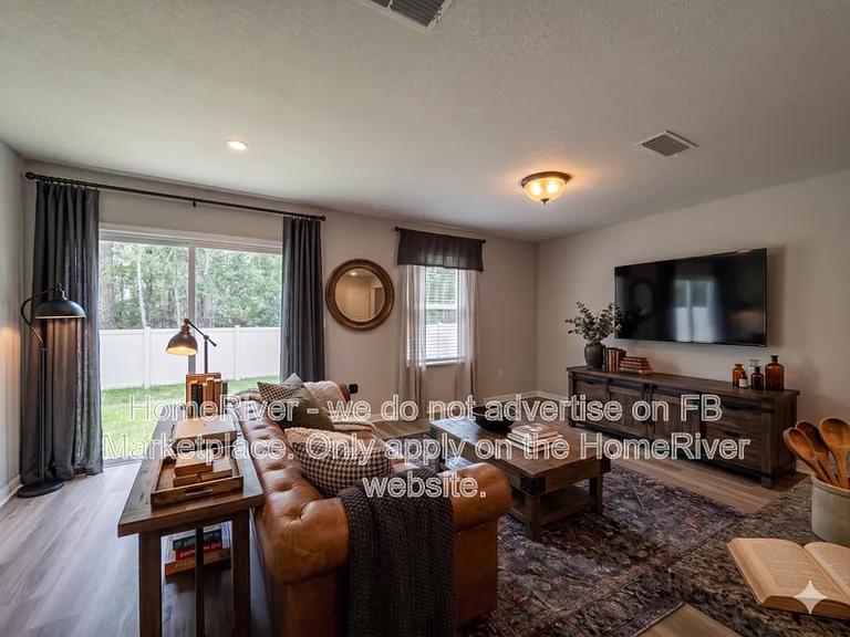 7650 Mailes Ct #101 — Photo 4